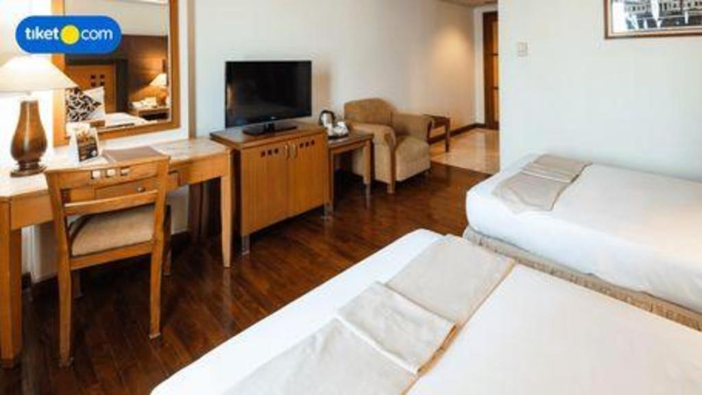 Oasis Amir Hotel Джакарта Екстериор снимка