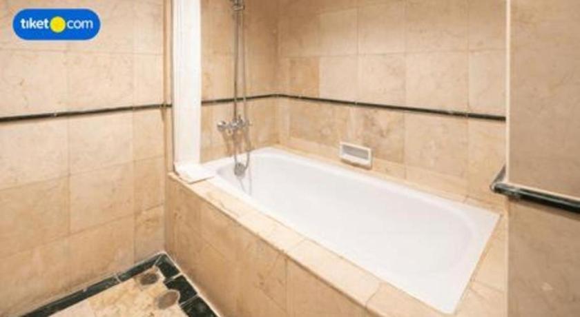 Oasis Amir Hotel Джакарта Екстериор снимка