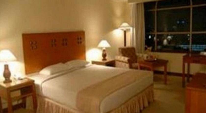 Oasis Amir Hotel Джакарта Екстериор снимка