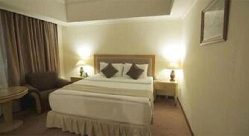 Oasis Amir Hotel Джакарта Екстериор снимка
